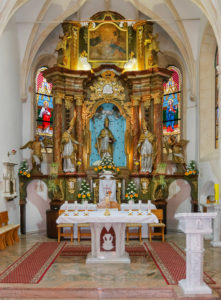 glavni-oltar-sv-martina-biskupa-u-zupnoj-crkvi