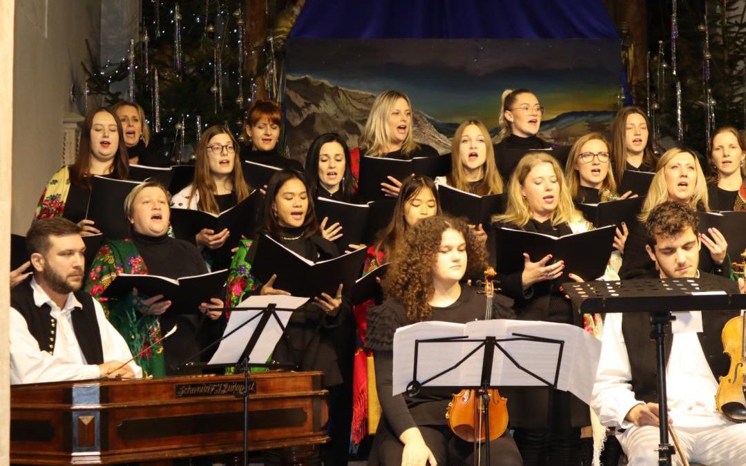 Adventsko-božićni koncert HKUU Sveti Martin