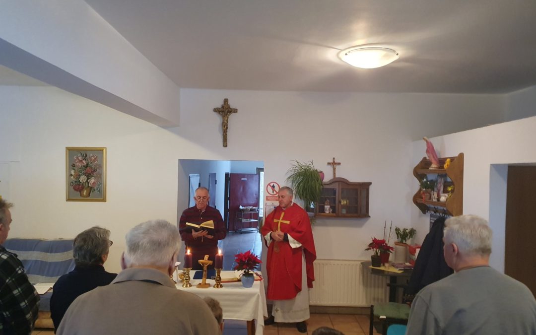 Štićenike Doma za starije osobe posjetili Župnik, načelnik Općine i članice župnog Caritasa