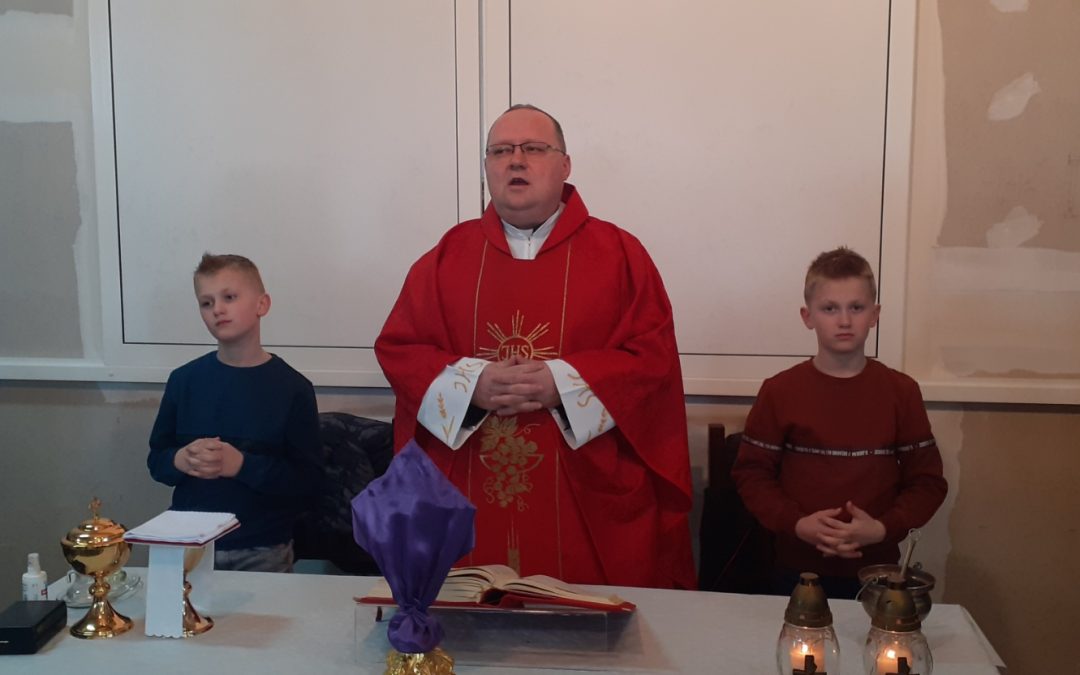 vlč. Ivan Herceg predvodio misu na “farofu” za starije osobe sa bolesničkim pomazanjem i blagoslovom grančica