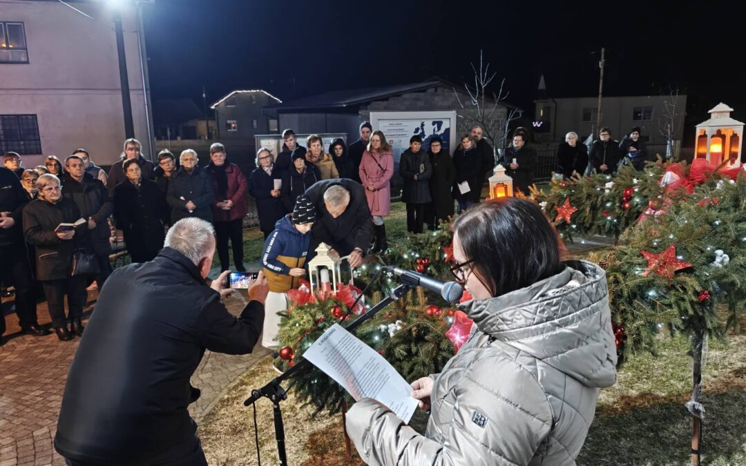 Paljenje četvrte adventske svijeće označava približavanje samog rođenja Isusa Krista