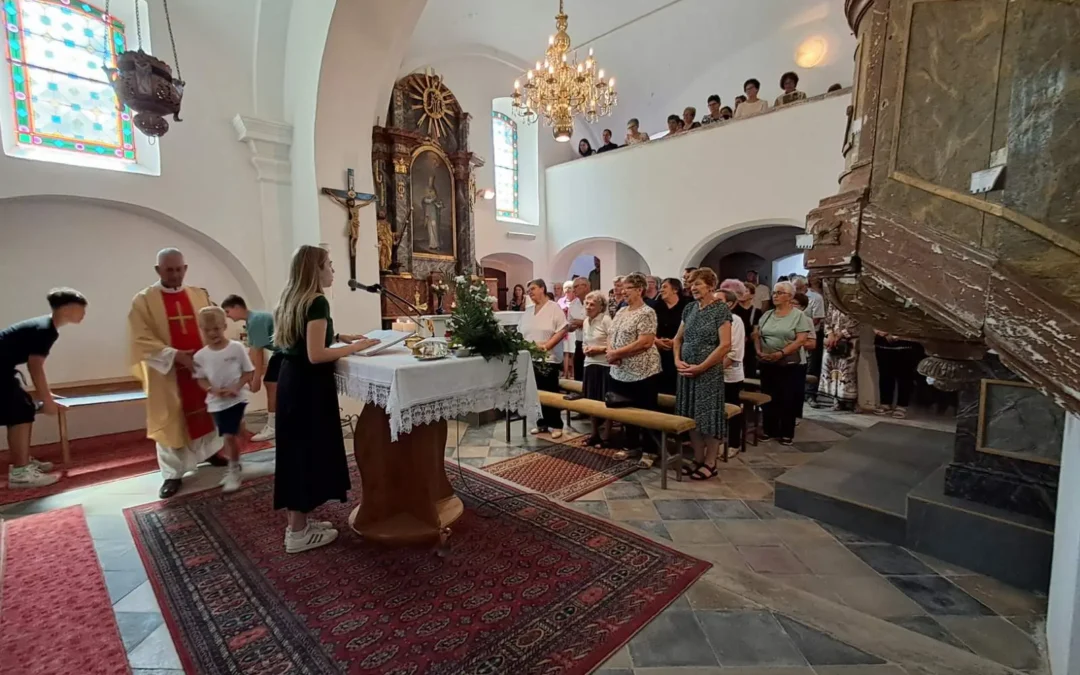 Proslavljena sveta misa kod kapele svete Margarete u Kapelščaku