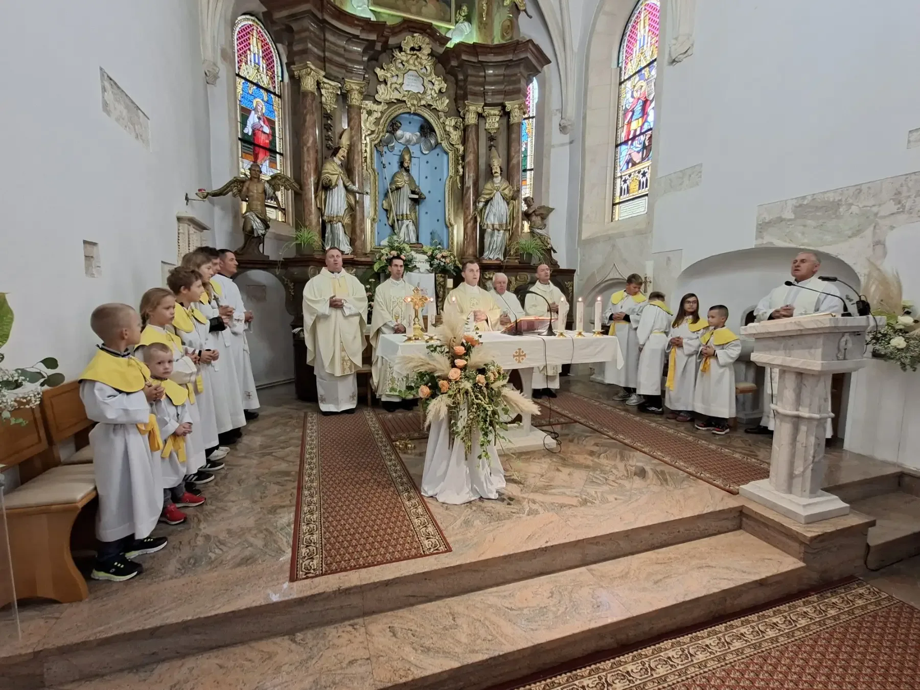 U župnoj crkvi održano Župno klečanje